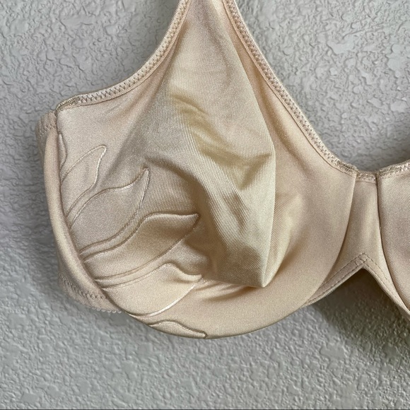 Bali Lift Live It Up Underwire Bra Smoothing Stitch Free Silky Size 38C Tan - Picture 3 of 7